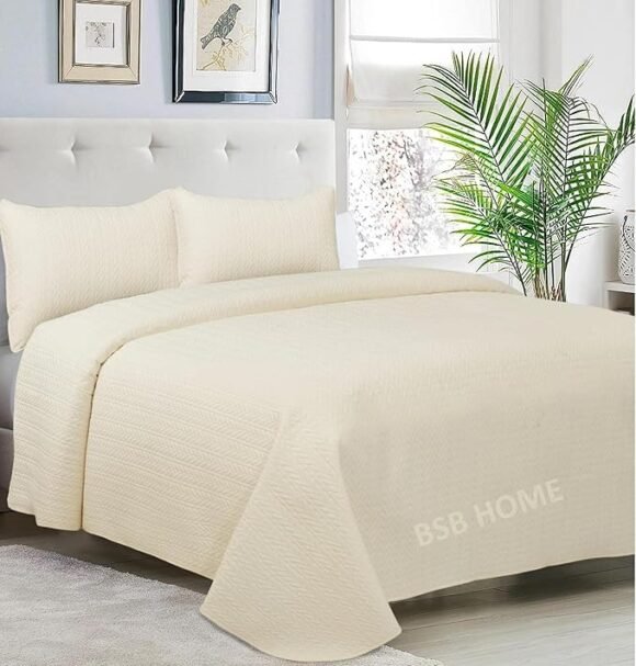 BSB HOME® 100% Microfiber Ultrasonic 280 Tc Solid King Size Quilted Bed Cover/Bedsheet with 2 Pillow Covers, (Luxurious, Beige 90X100 Inches, 254X228 Cm)
